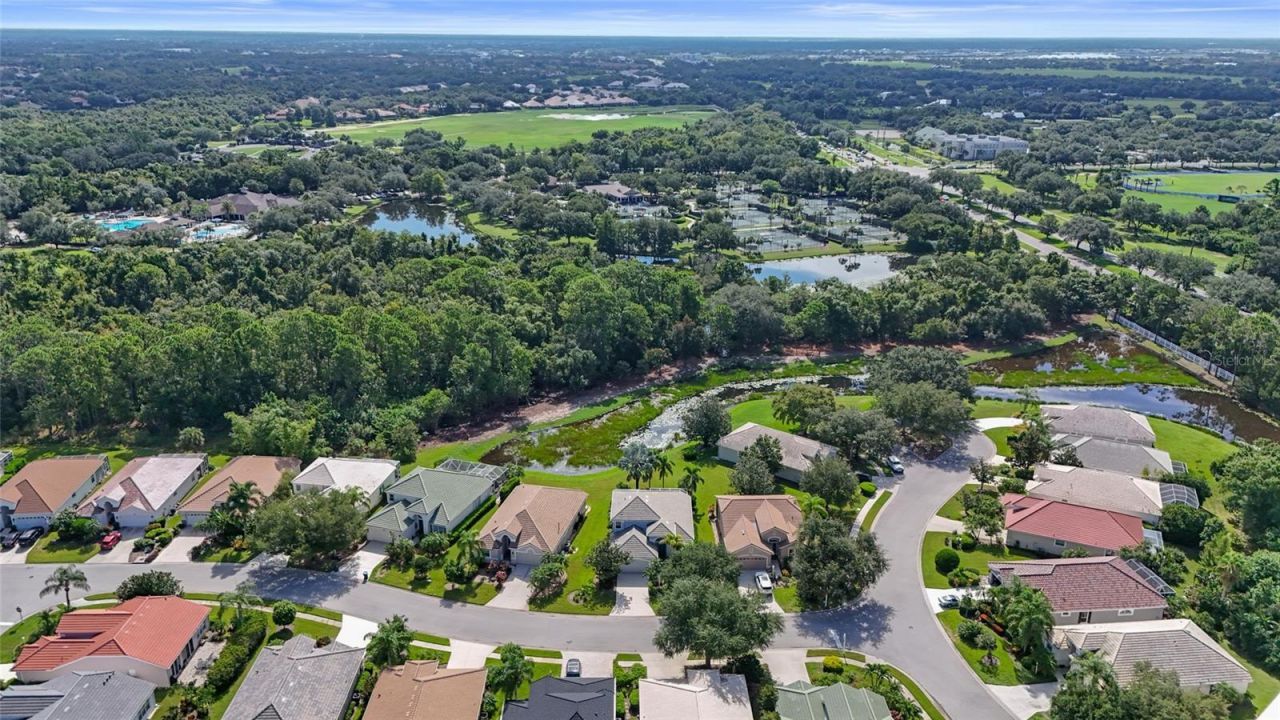 8415 Whispering Woods Court, Bradenton, FL 34202 Photo
