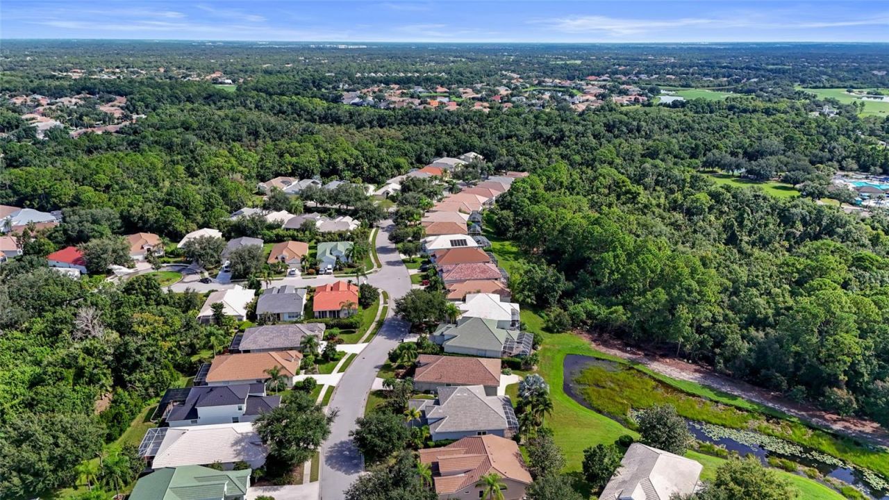 8415 Whispering Woods Court, Bradenton, FL 34202 Photo