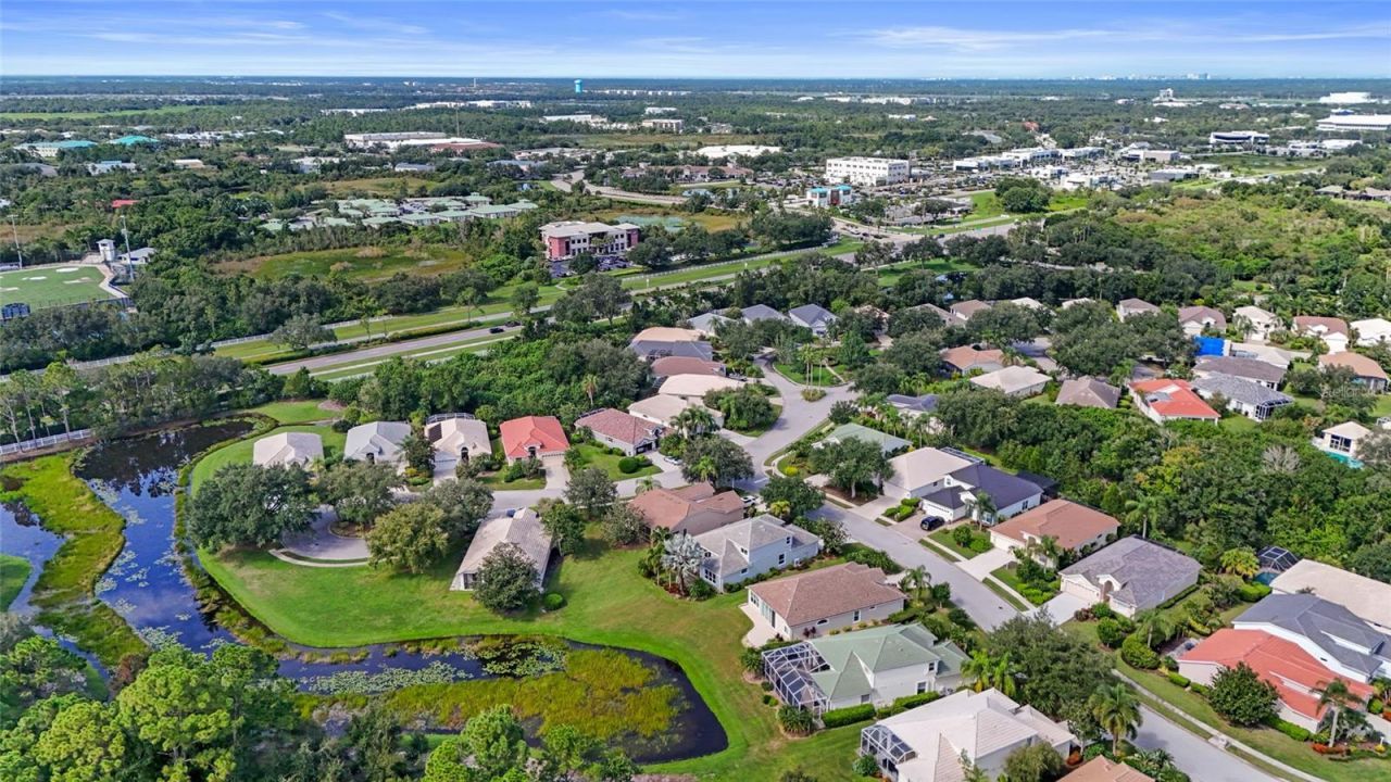 8415 Whispering Woods Court, Bradenton, FL 34202 Photo