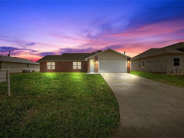 4209 SW TUSCOL STREET , PORT ST LUCIE, FL 34953