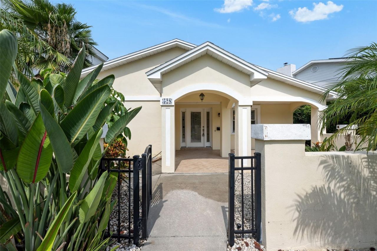 528 Lucerne Avenue, Tampa, FL 33606 Main Photo