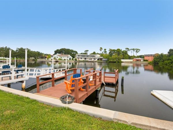 609 WESTWINDS DRIVE , Unit 4, PALM HARBOR, FL 34683