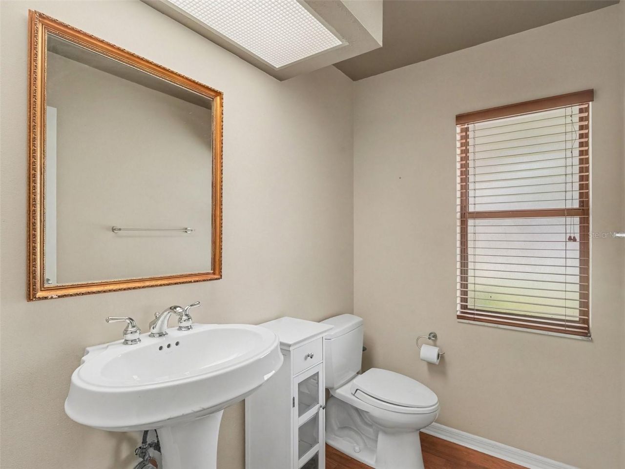 3911 Country View Cir, Sarasota, FL 34233 Photo