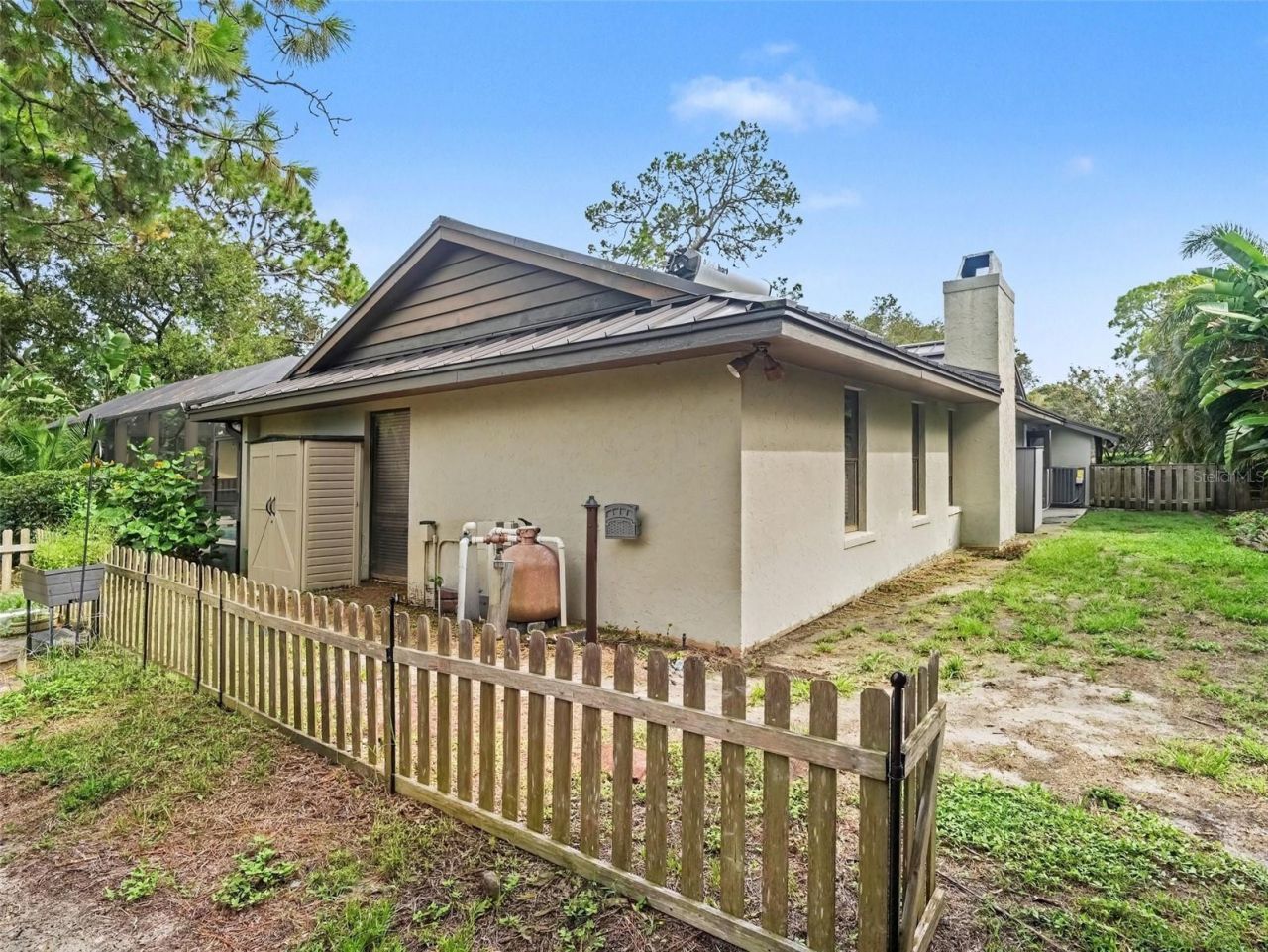3911 Country View Cir, Sarasota, FL 34233 Photo