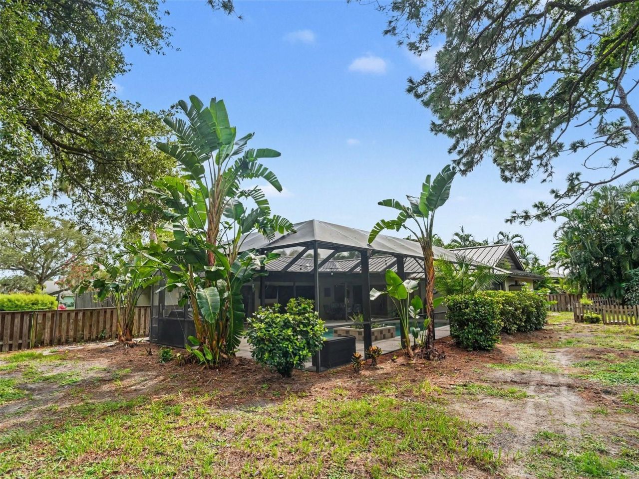 3911 Country View Cir, Sarasota, FL 34233 Photo