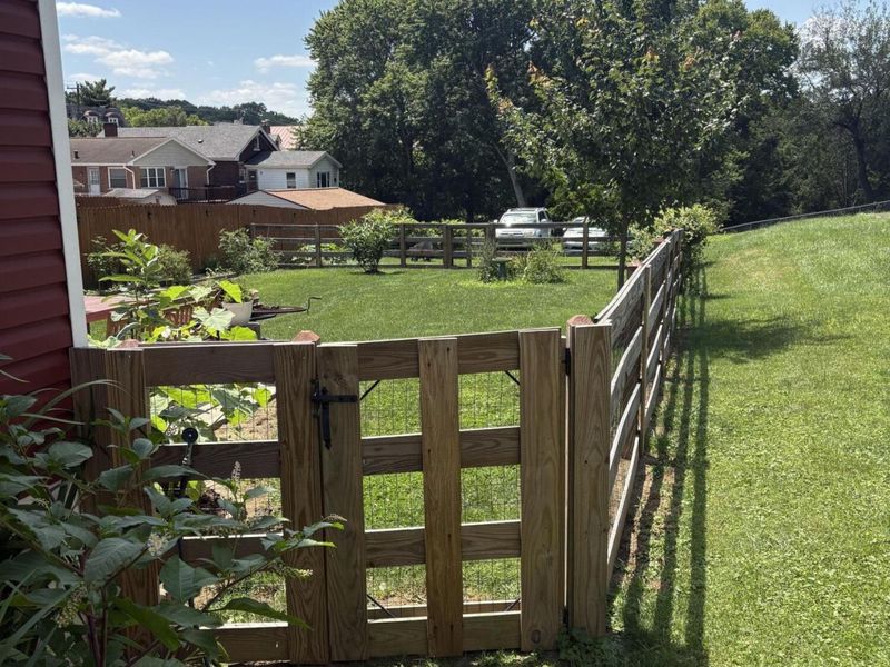102 W Walnut Street, Southgate, KY 41071 Photo 3