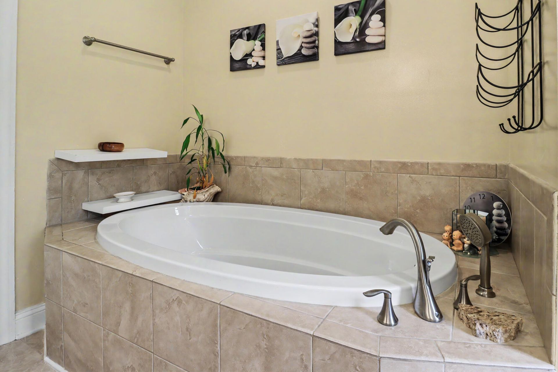 151 Poplar Creek Drive Photo 25