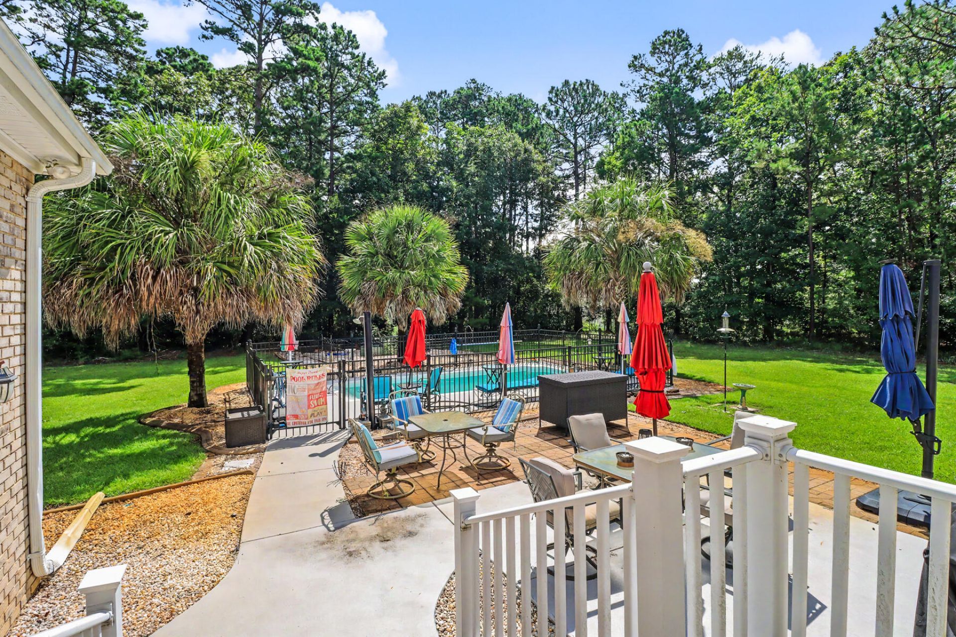 151 Poplar Creek Drive Photo 35