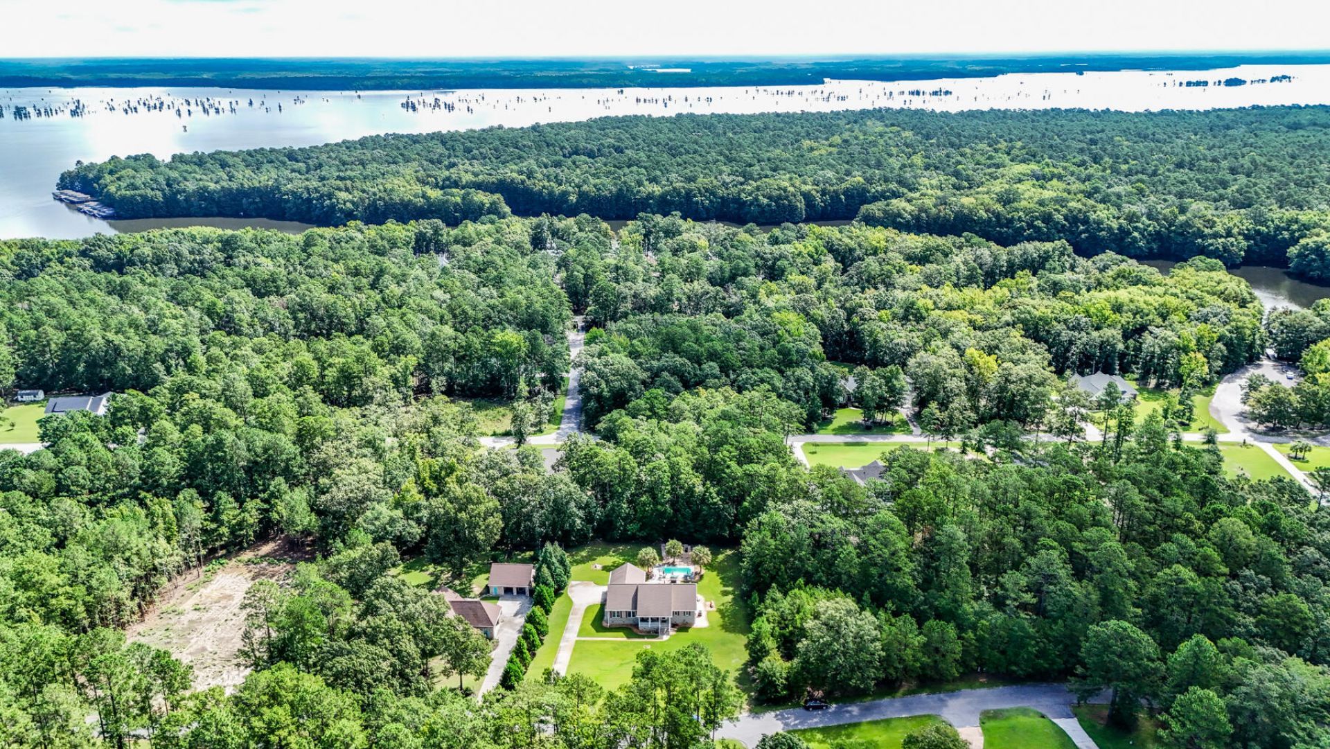 151 Poplar Creek Drive Photo 41