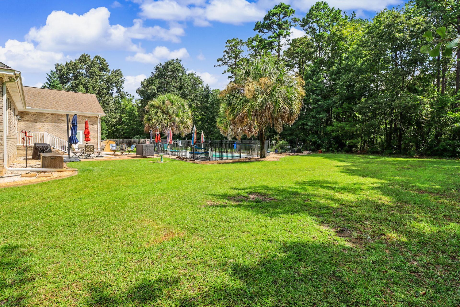 151 Poplar Creek Drive Photo 48