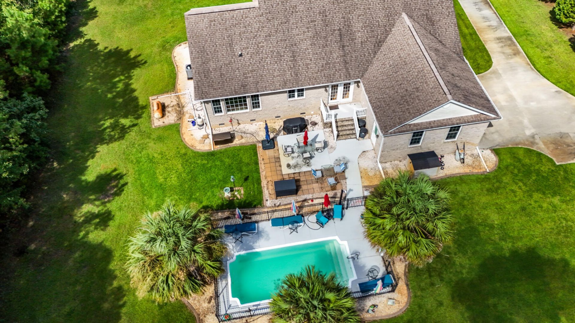 151 Poplar Creek Drive Photo 50