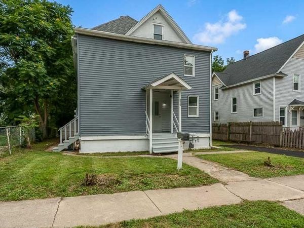 229 Forest Avenue, ROCKFORD, IL 61101
