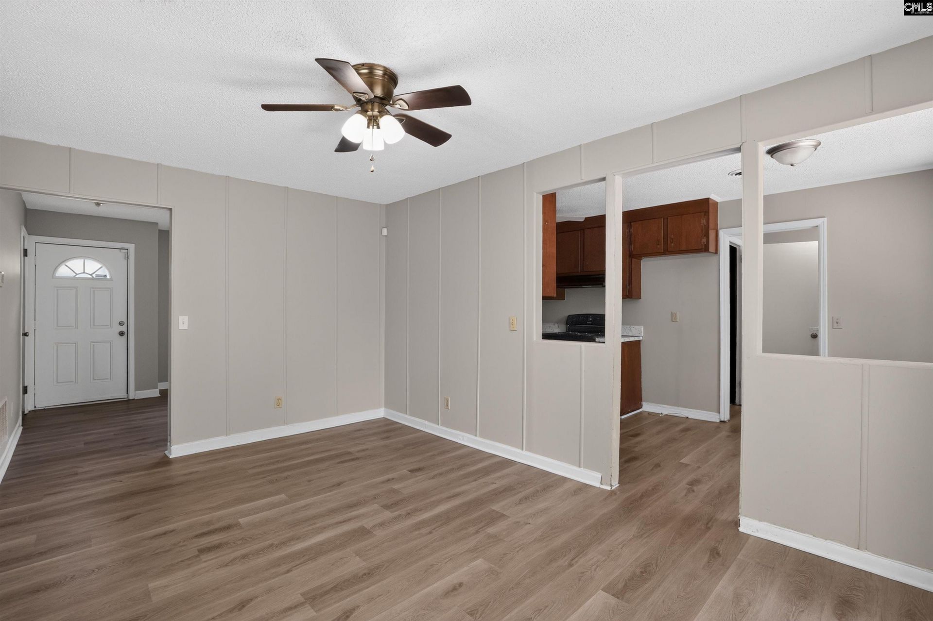208 Bob White Avenue  Photo 11
