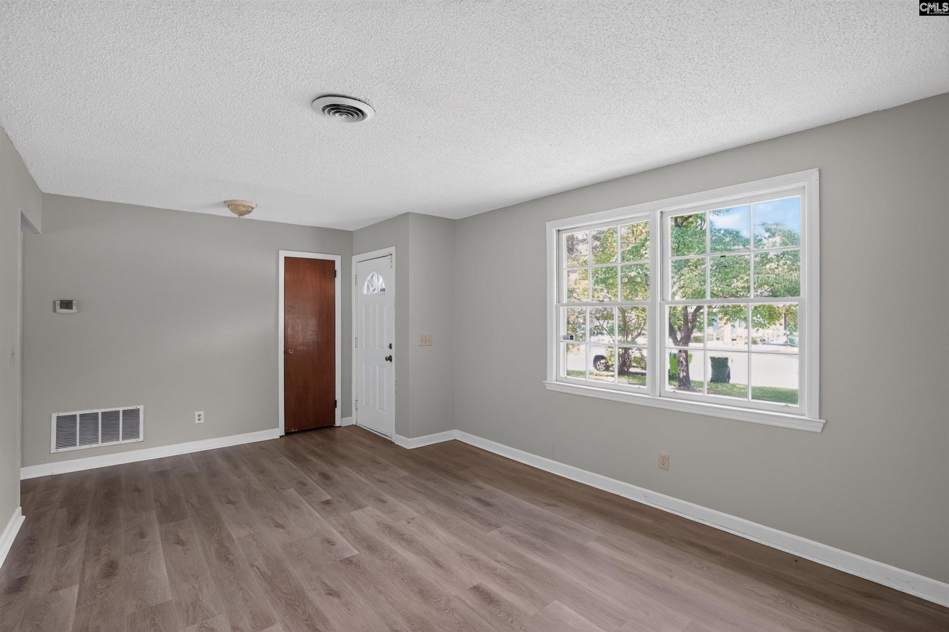 208 Bob White Avenue  Photo 13