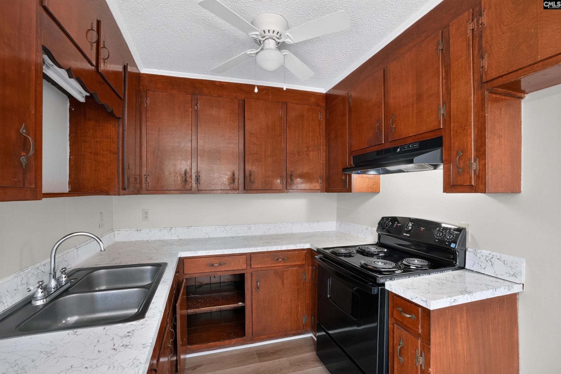 208 Bob White Avenue  Photo 16