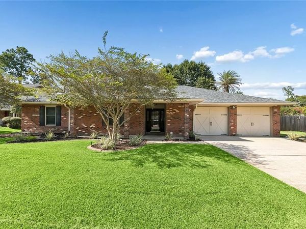 1420 WASHINGTON Court, Slidell, LA 70458