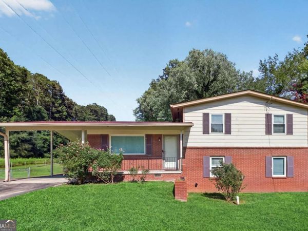 3008 Thornberry Lane SW, Atlanta, GA 30331