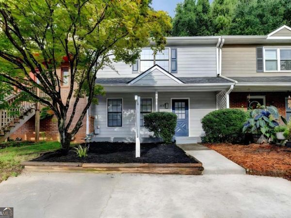 8030 Sand Wedge Circle NW, Kennesaw, GA 30144