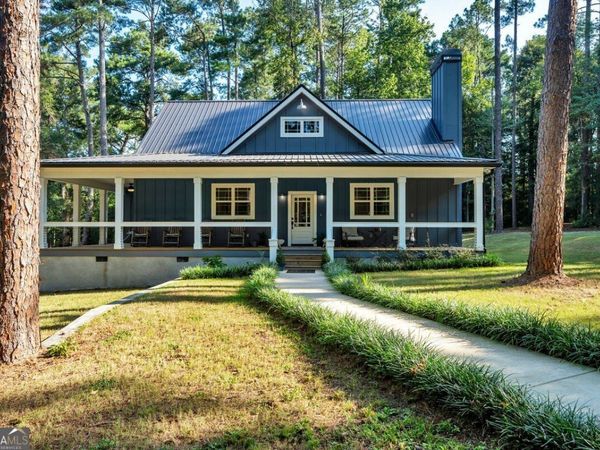 303 E Woodward Street, Vienna, GA 31092