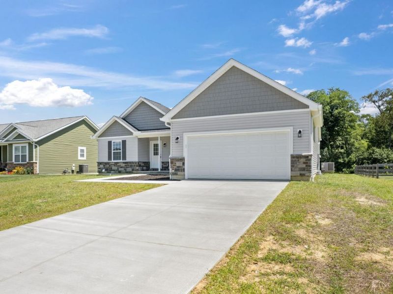 128 Kelly Drive, Williamsburg, OH 45176 Photo 2