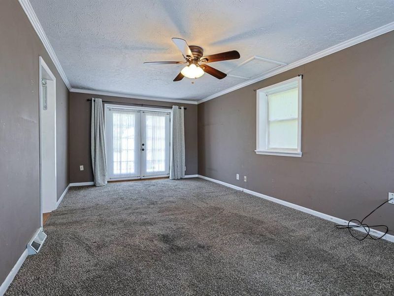 451 Blossom Lane, Union Twp, OH 45244 Photo 10