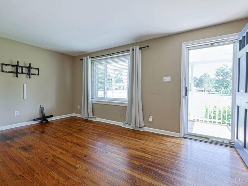 451 Blossom Lane, Union Twp, OH 45244 Photo 9