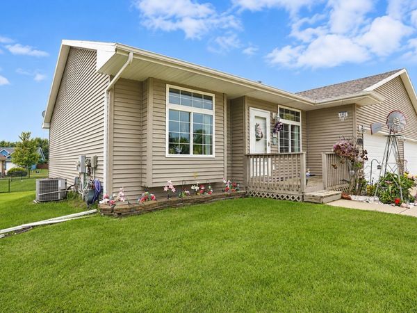 121 Peterson Parkway, Madrid, IA 50156