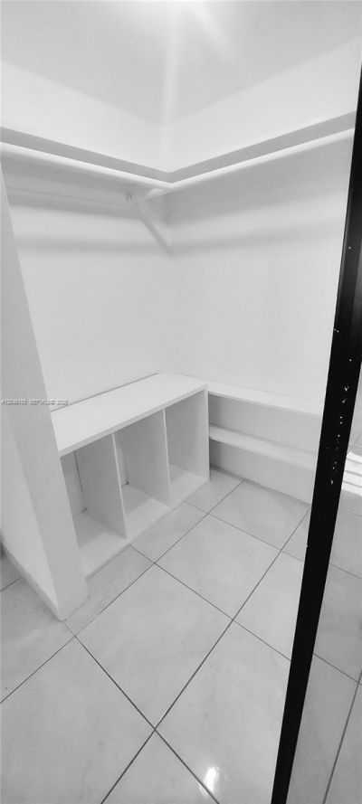 200 NE 12th Ave , Unit 3E, Hallandale Beach, FL 33009 Photo