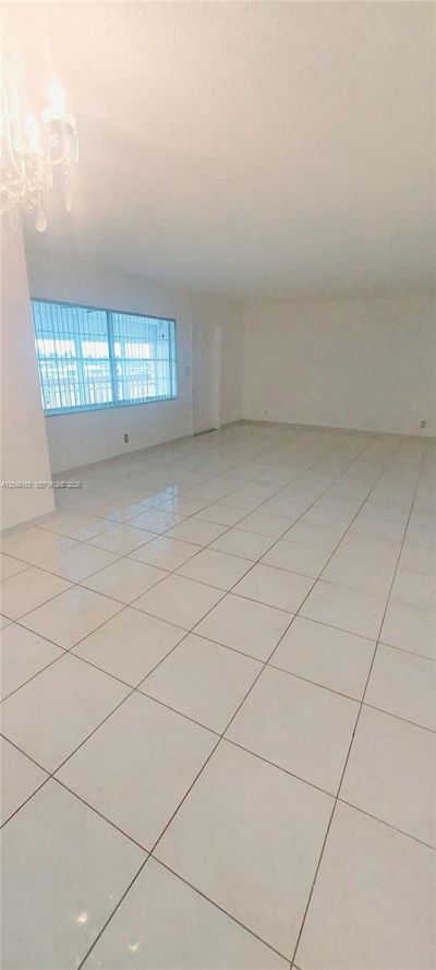 200 NE 12th Ave , Unit 3E, Hallandale Beach, FL 33009 Photo