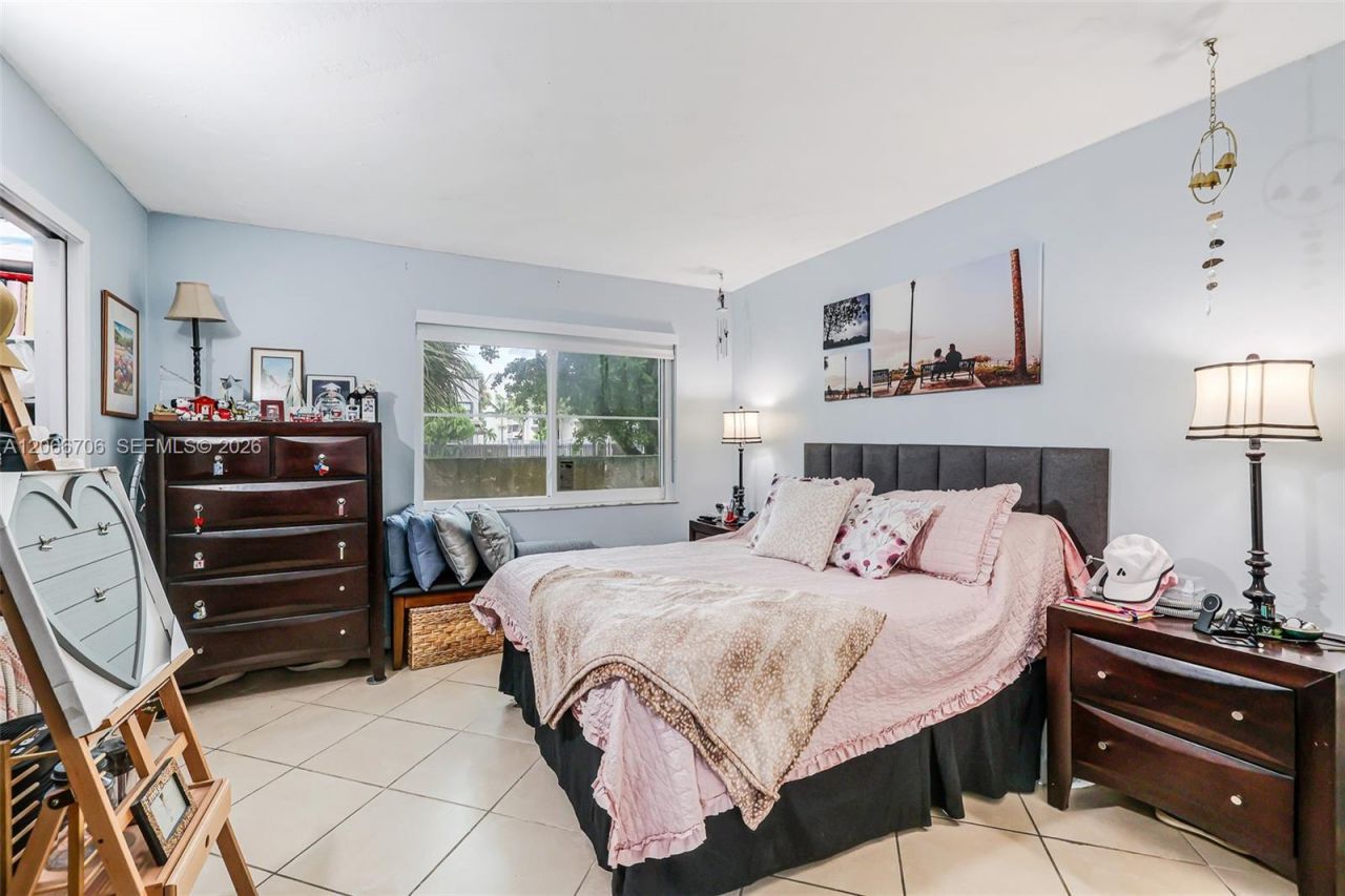 10245 NW 9th St Cir , Unit 102-9, Miami, FL 33172 Photo