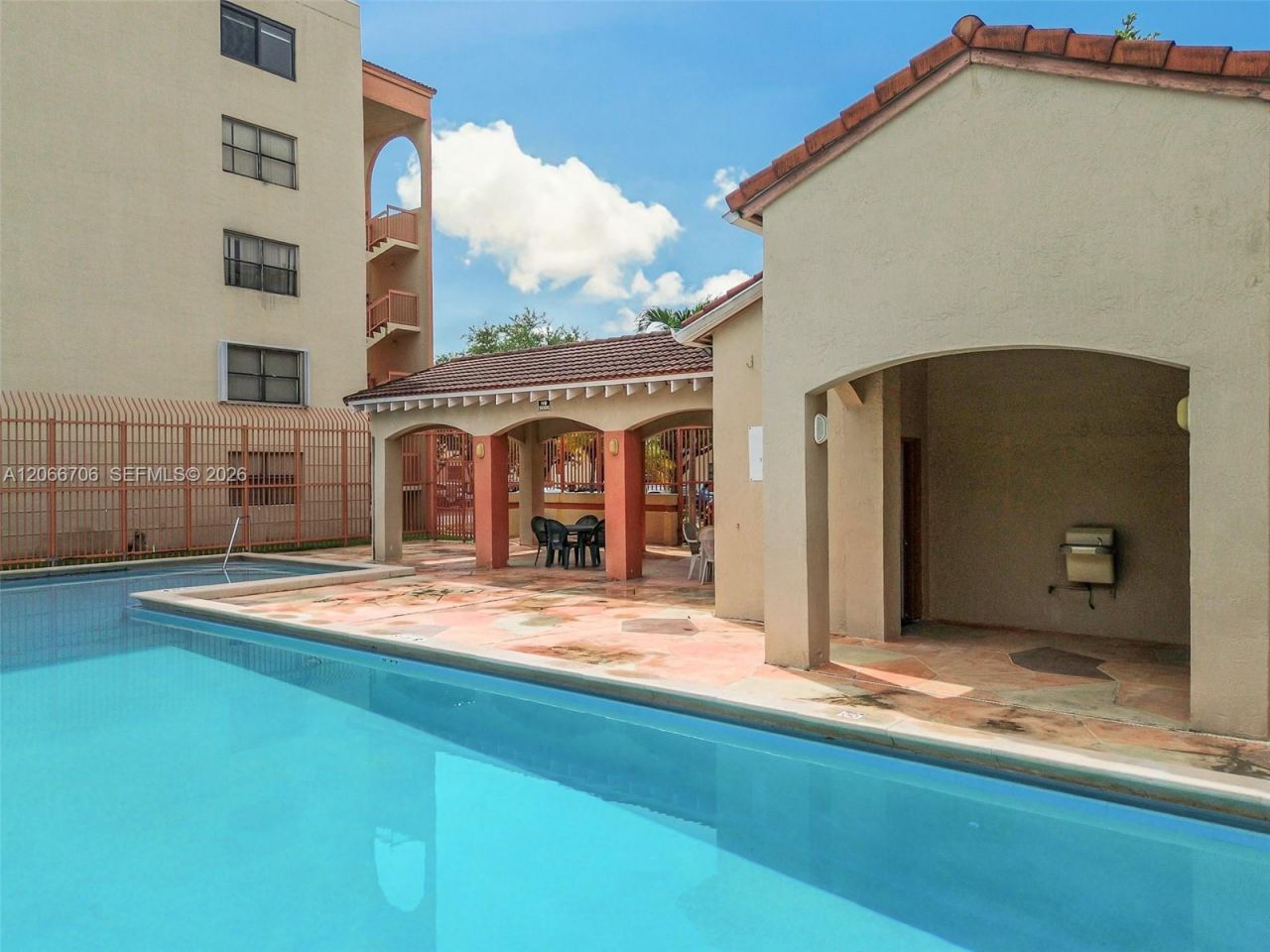 10245 NW 9th St Cir , Unit 102-9, Miami, FL 33172 Photo