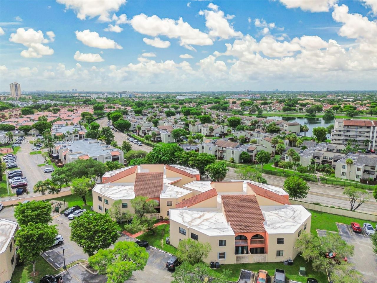 10245 NW 9th St Cir , Unit 102-9, Miami, FL 33172 Photo