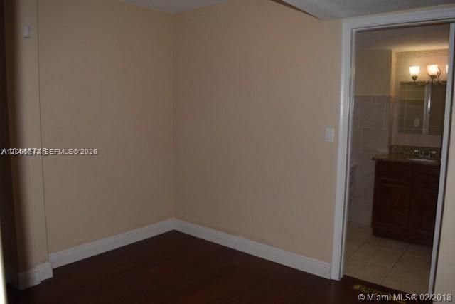 9143 SW 77th Ave, Unit B304, Miami, FL 33156 Photo