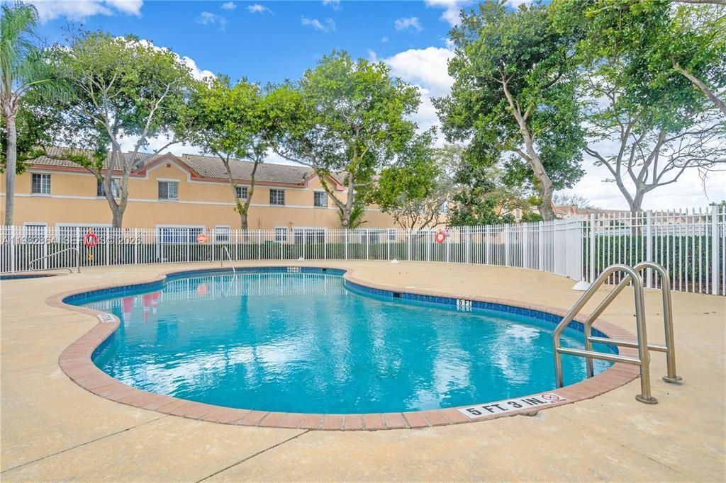 2140 SW 87th Way, Miramar, FL 33025 Photo