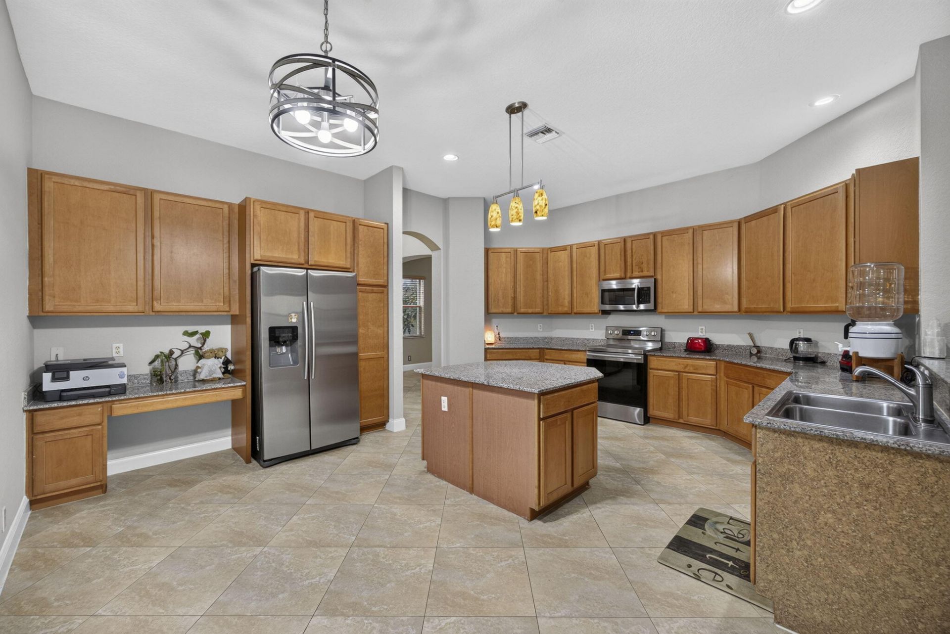 742 Cresta Circle, West Palm Beach, FL 33413 Photo