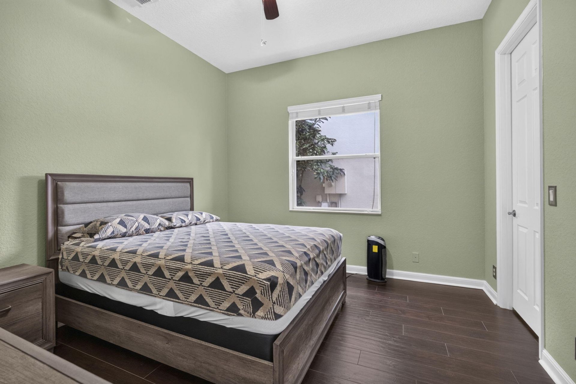 742 Cresta Circle, West Palm Beach, FL 33413 Photo