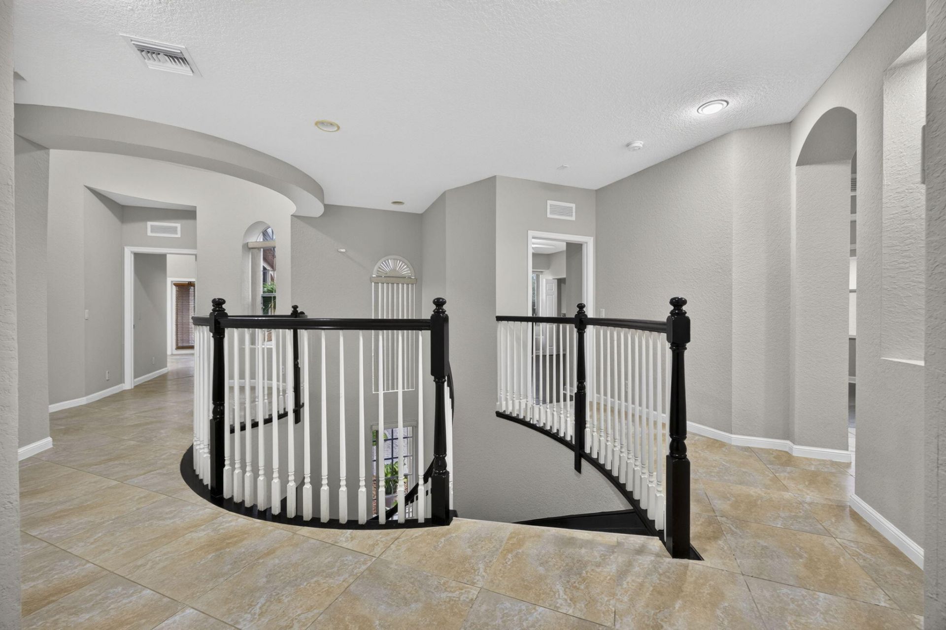 742 Cresta Circle, West Palm Beach, FL 33413 Photo
