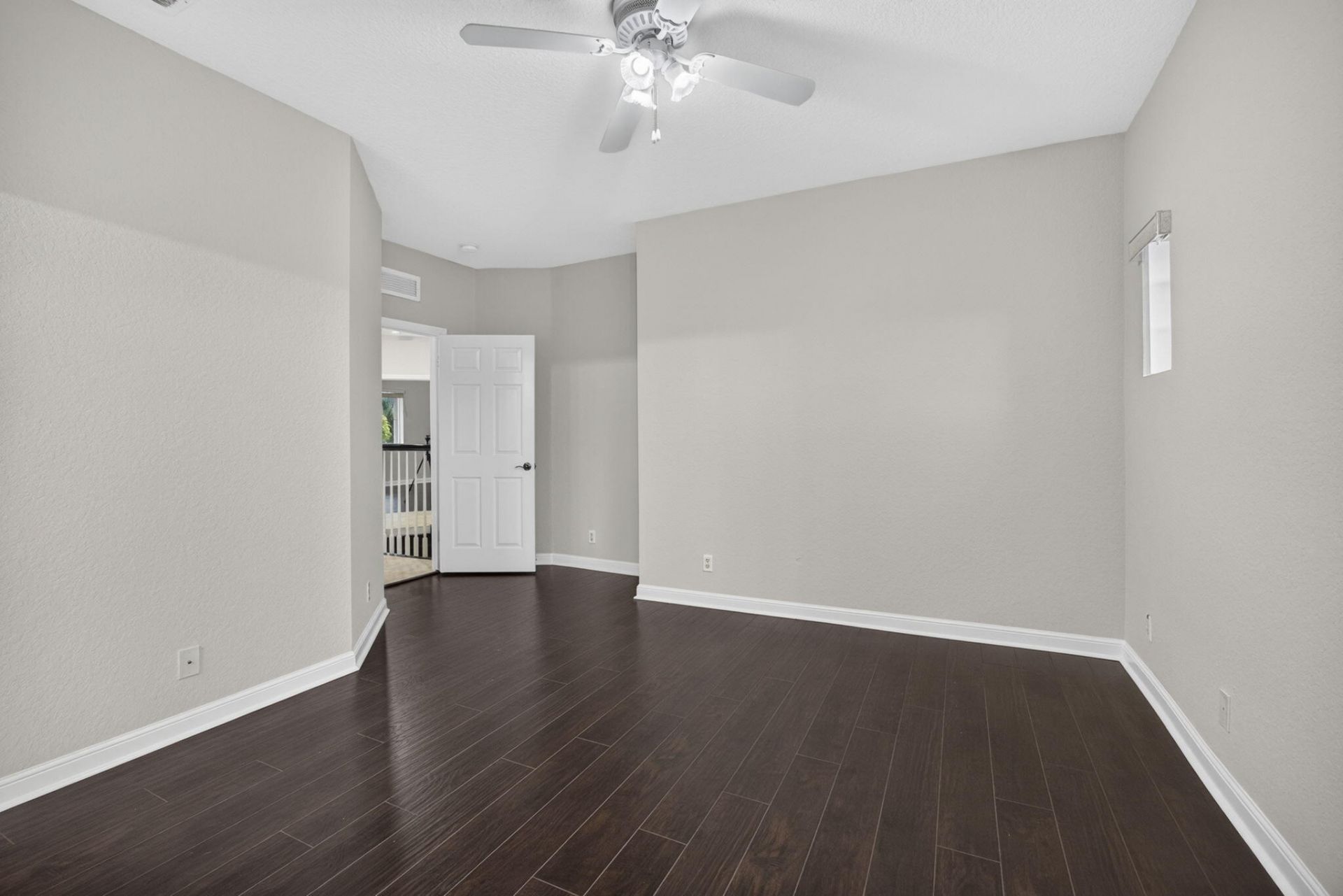 742 Cresta Circle, West Palm Beach, FL 33413 Photo