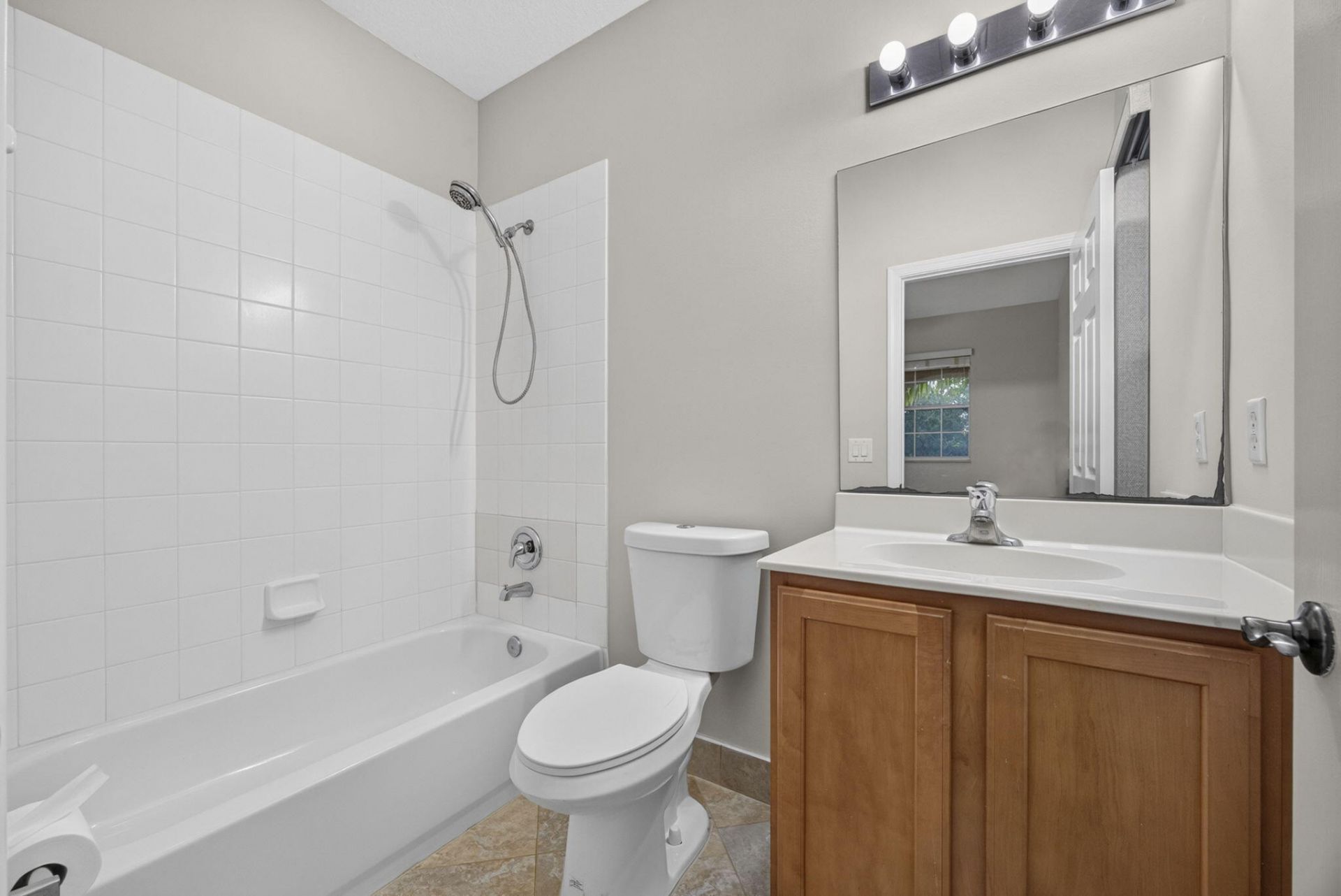 742 Cresta Circle, West Palm Beach, FL 33413 Photo