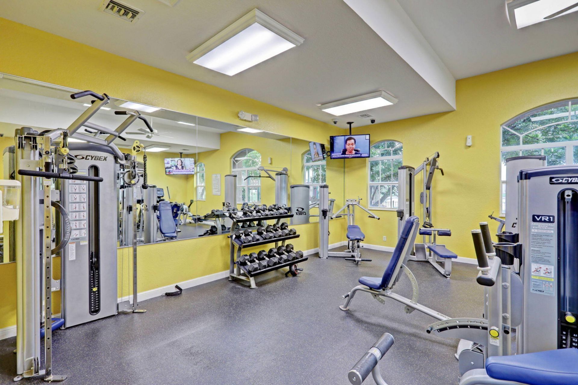 742 Cresta Circle, West Palm Beach, FL 33413 Photo