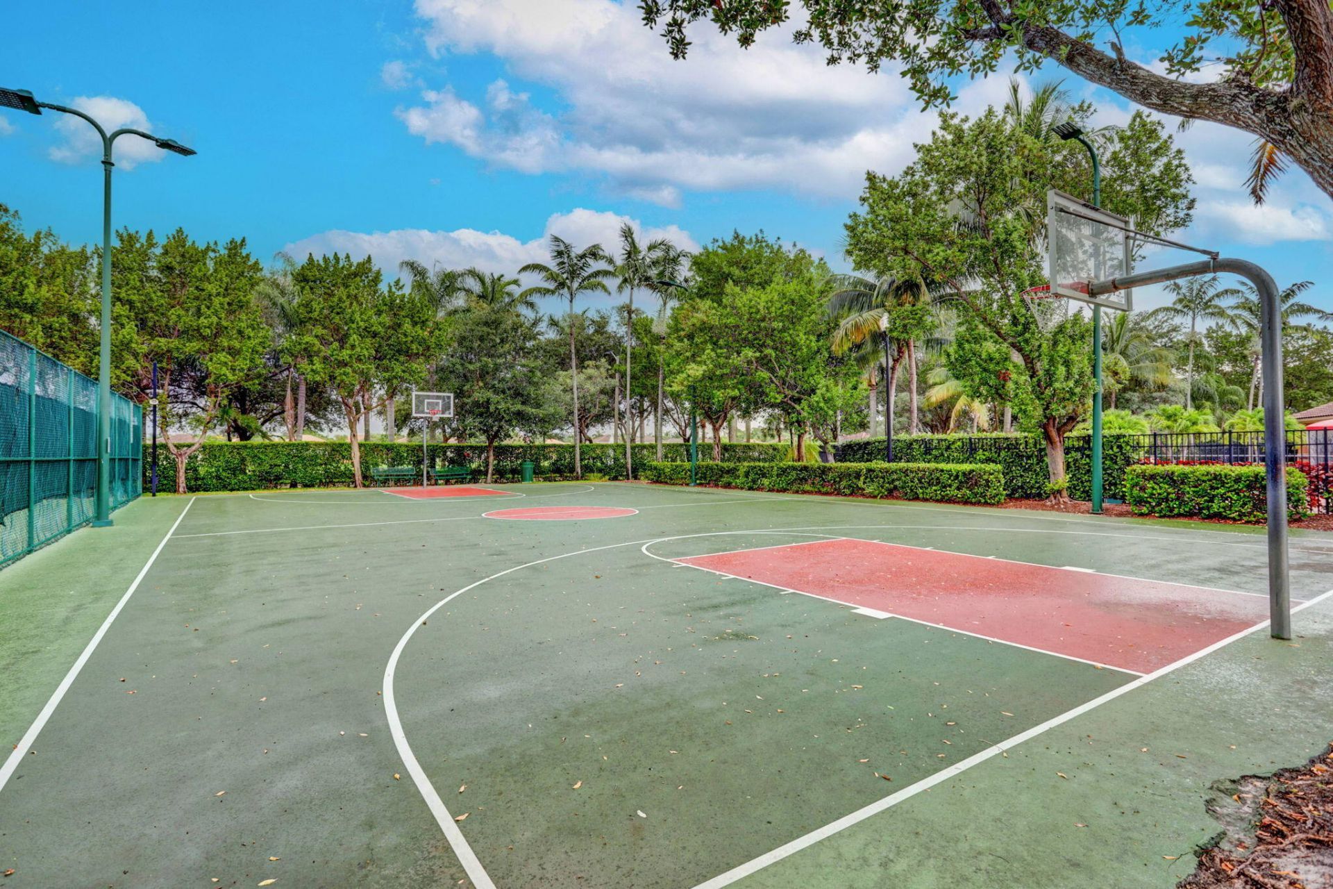 742 Cresta Circle, West Palm Beach, FL 33413 Photo