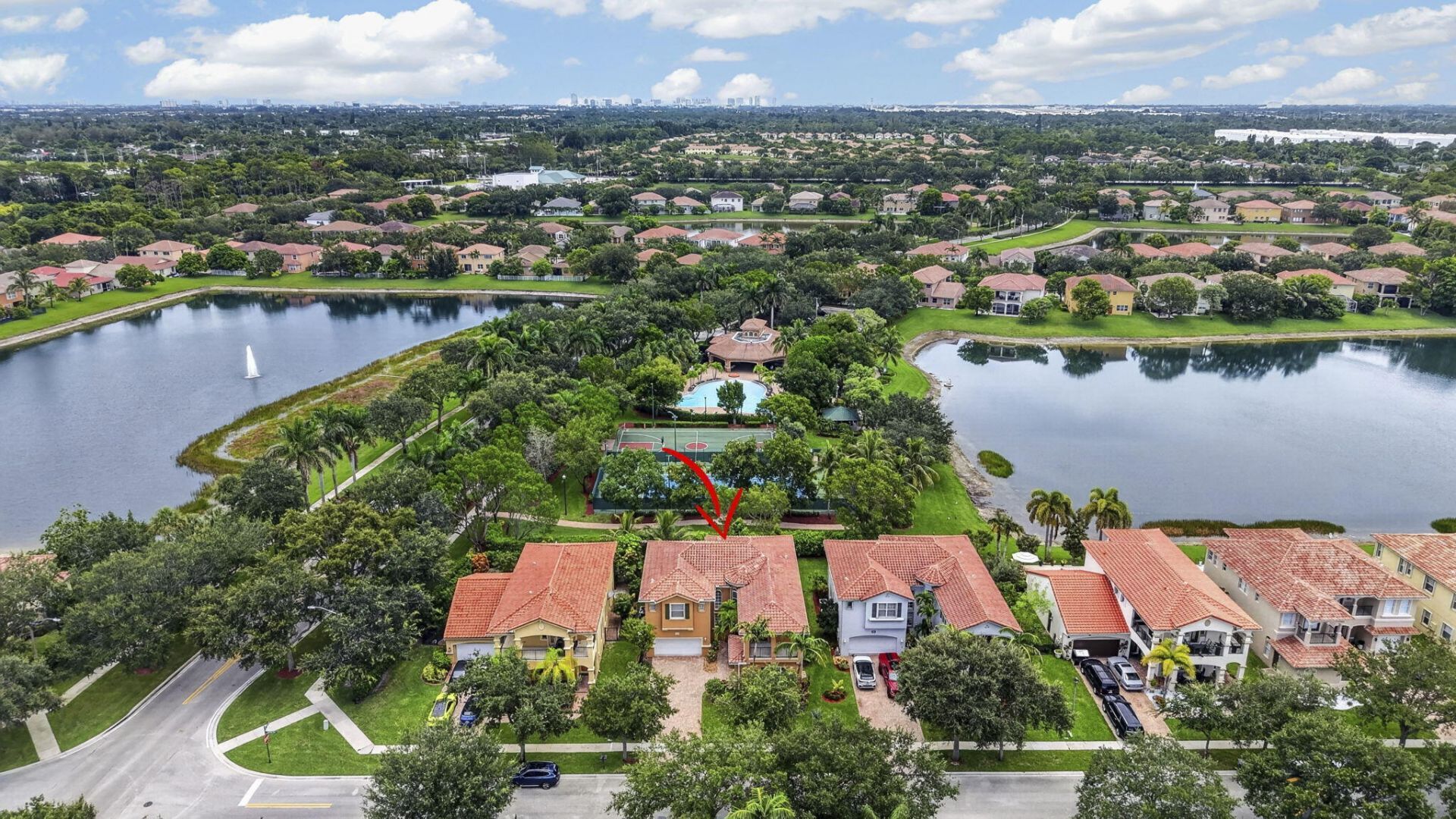742 Cresta Circle, West Palm Beach, FL 33413 Photo