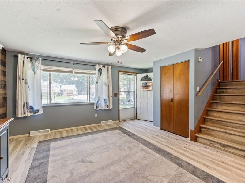 5220 Olive Avenue, North Ridgeville, OH 44039 Photo 6