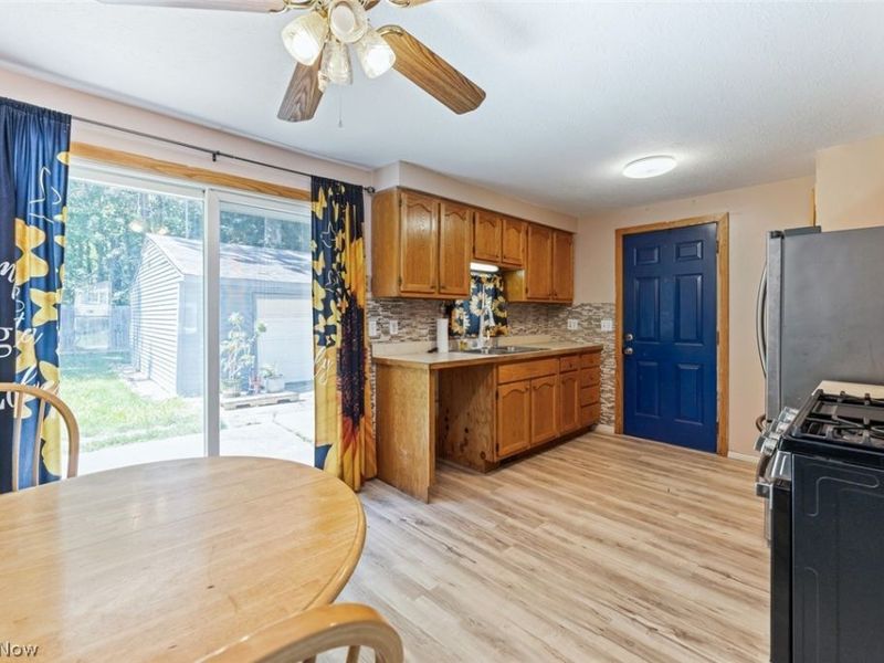 5220 Olive Avenue, North Ridgeville, OH 44039 Photo 7