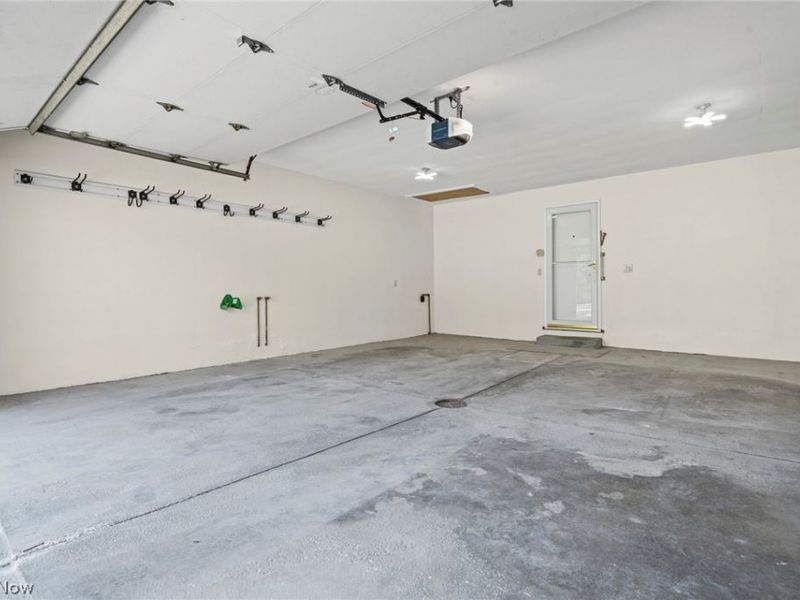 1488 Parkview Drive, Seven Hills, OH 44131 Photo 39