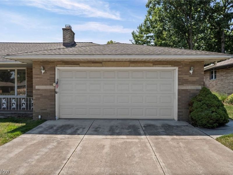 1488 Parkview Drive, Seven Hills, OH 44131 Photo 5