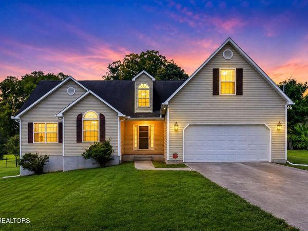 211 Bagwell Rd, Knoxville, TN 37924