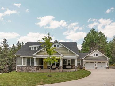 4082 County Road 612 NE, Excelsior Township, Mi 49646