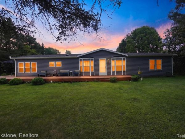 11935 Beardslee Road, Perry, Mi 48872