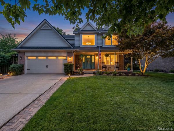 22045 Cherrywood Drive, Woodhaven, Mi 48183
